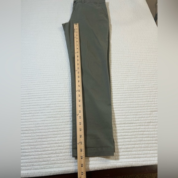 Khakis by Gap in OD Green. Broken-in Straight style. - Picture 10 of 10